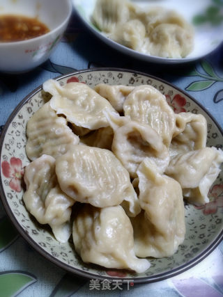 Dumplings Stuffed with Fresh Meat and Lagua recipe