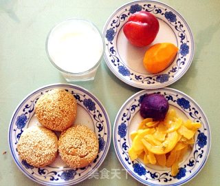 Exquisite Breakfast Protagonist-sesame Sauce Biscuits recipe