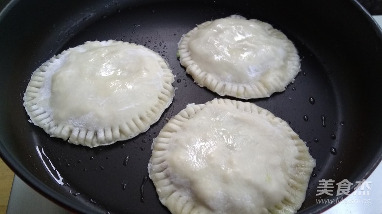 Cabbage Vegetarian Pie recipe