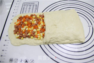 Mixed Vegetable Ham Bread Suitable for Children recipe