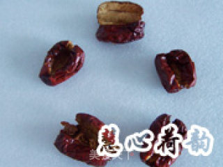 Black Fungus, Ginger, Red Dates and Peanut Soup recipe