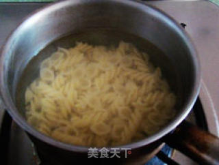 Stir-fried Pasta with Mushrooms and Shrimp recipe