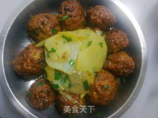 Fried Potatoes with Meatballs recipe