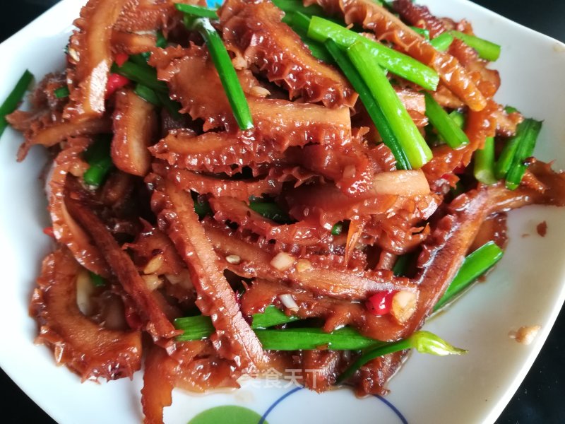 Stir-fried Tripe with Leek Flower recipe