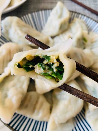 Climbing Shrimp Stuffed Dumplings recipe