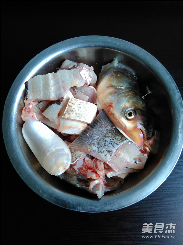 Boiled Fish with Sauerkraut recipe