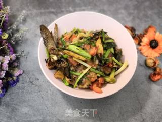 Stewed Tianshan Seabass with Garlic recipe