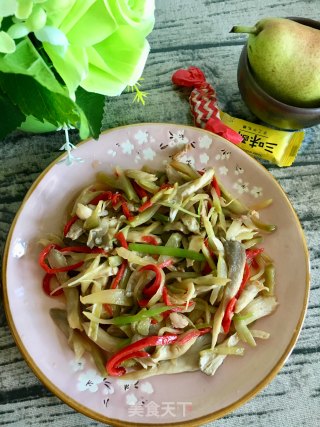 Stir-fried Mustard with Shredded Pork and Oyster Mushroom recipe