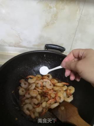 Fried Shrimp with Ginger recipe