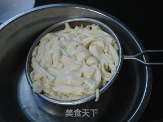 Seaweed Tofu Soup recipe