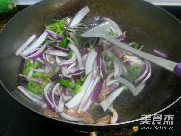 Black Pepper Beef Tenderloin Pasta recipe