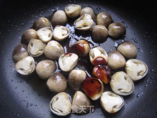 Straw Mushrooms in Oyster Sauce recipe