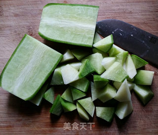 【jiangsu】green Radish Ribs Soup recipe