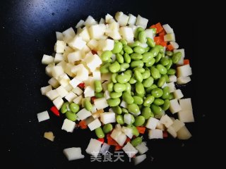 Stir-fried Edamame with Spring Bamboo Shoots recipe