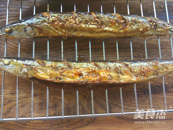 Grilled Saury with Cumin recipe