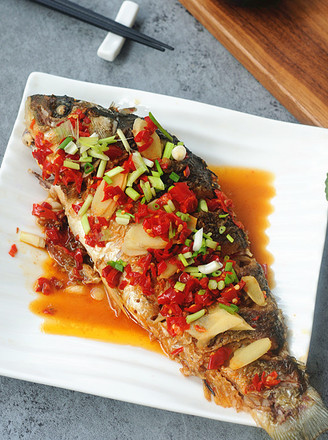 Grilled Fish with Chopped Pepper recipe