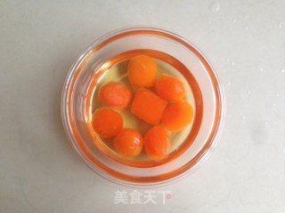 Egg Yolk Bean Paste Mooncakes recipe