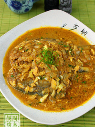 Curry Pomfret