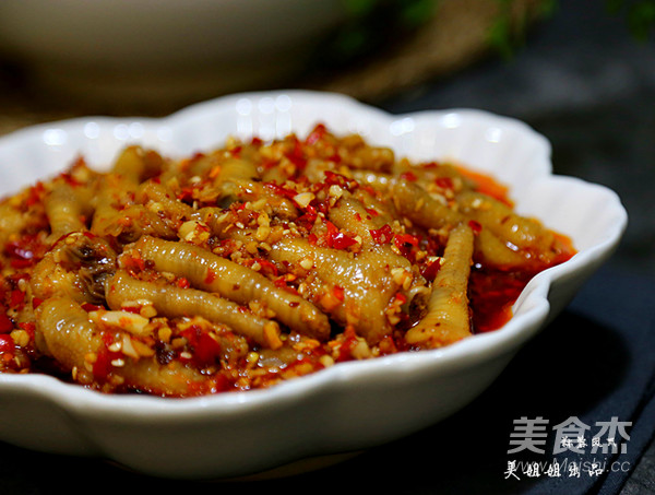 Chicken Feet Mixed with Garlic recipe