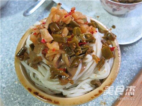 Wuhan Famous Foods Prematurely Hot Dry Noodles recipe