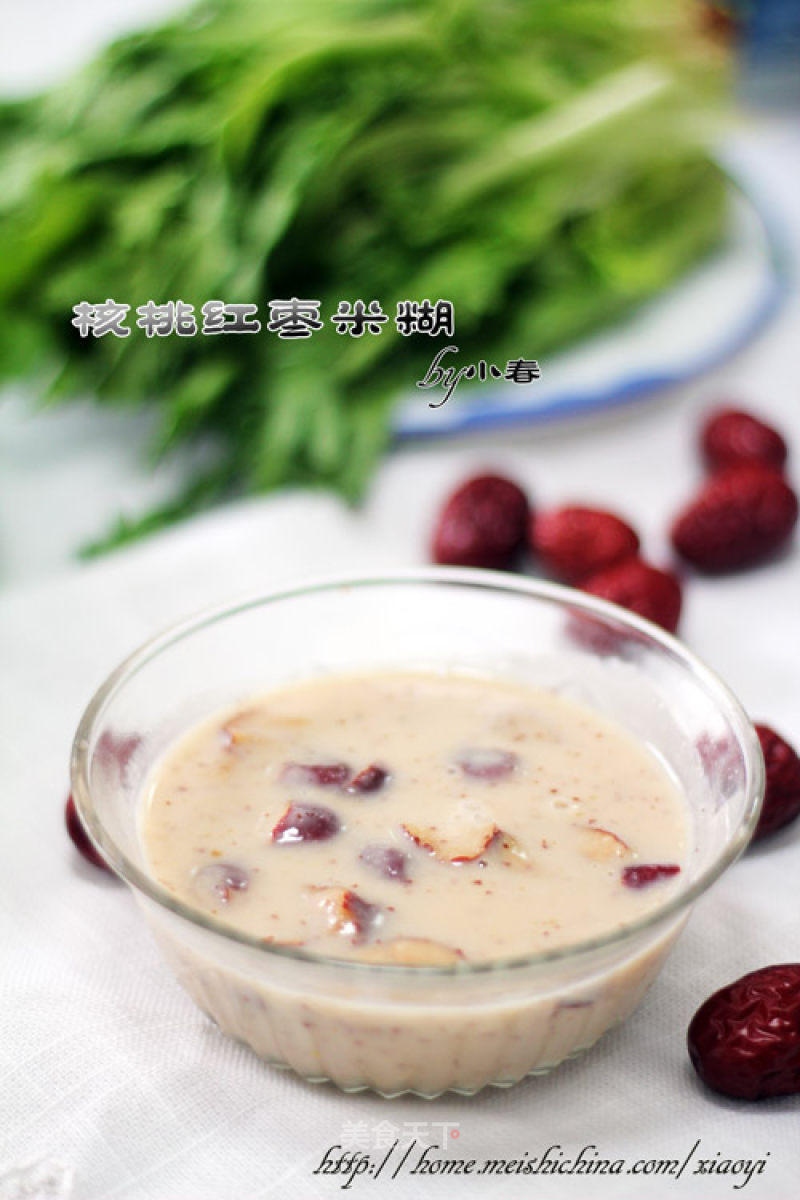 Nourish The Brain, Nourish The Blood and Nourish The Face, Simple to Make——walnut and Red Date Rice Porridge recipe