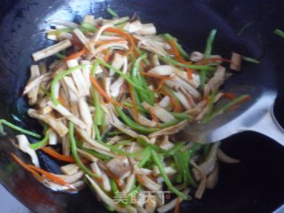Three Shredded Eryngii Mushrooms recipe