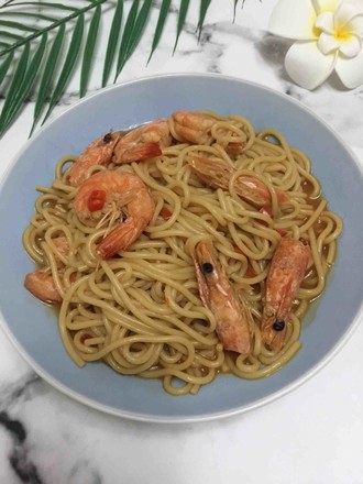 The Taste of Braised Seafood Noodles, Prawns Know