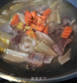 Stewed Pork Ribs with Corn Lotus Root recipe