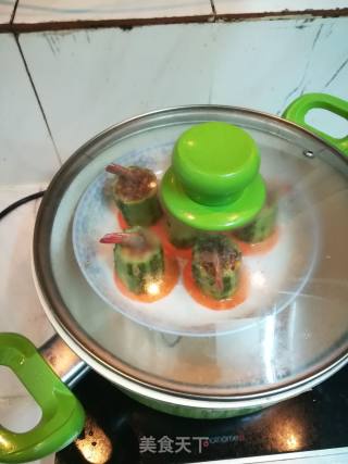 Beef Stuffed Melon recipe