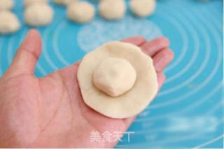 [tomato Recipe] Dian-style Rose Flower Moon Cakes-a Strong Smell of Flowers, As If There are Bees Flying recipe