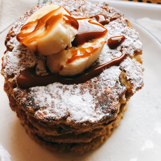 "sugar-free and Flourless" Banana Oatmeal Pancakes🥞 recipe