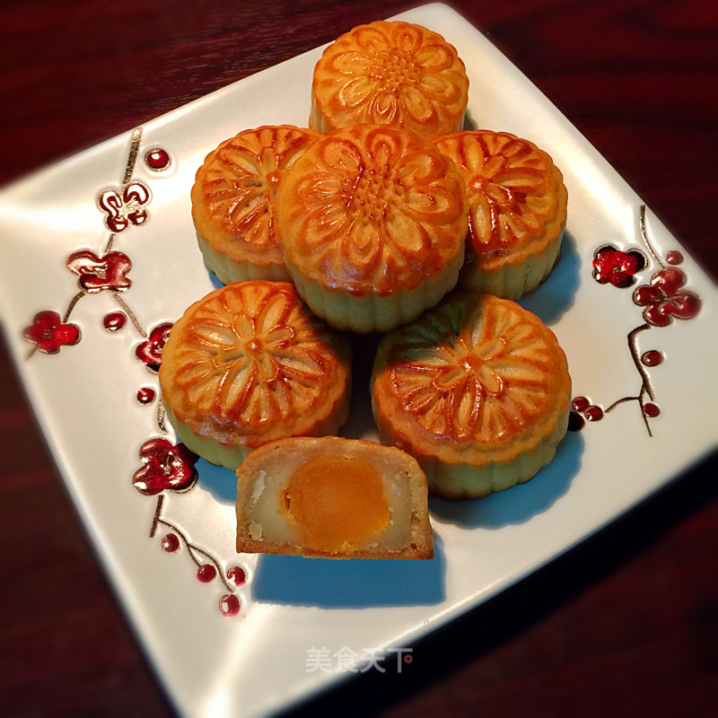 Cantonese-style Moon Cakes recipe