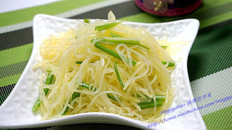 Shredded Potatoes with Parsley recipe