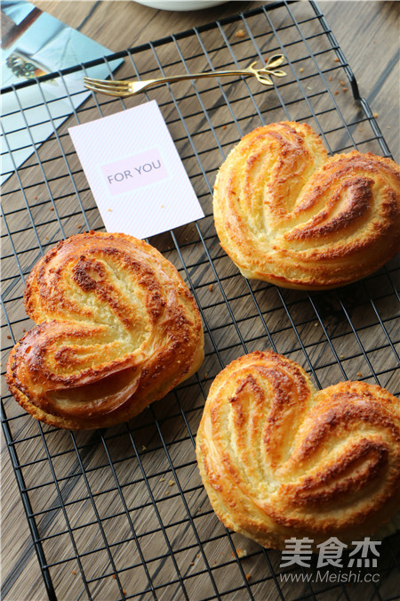 [chinese Valentine's Day Sweet Romance Confession] Heart-shaped Coconut Bread recipe