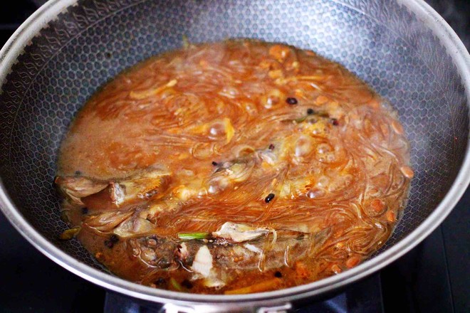 Braised Yellow Fish Noodles with Sauce recipe