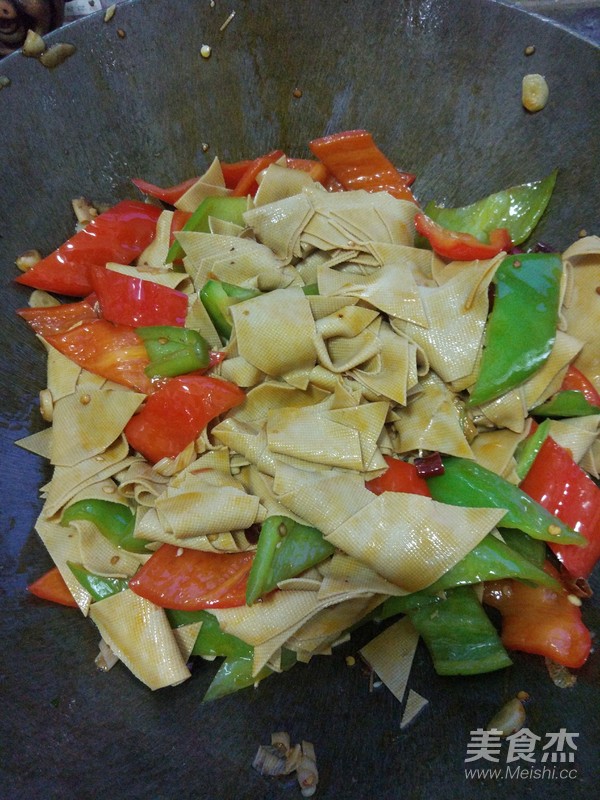 Dried Tofu with Hot Peppers recipe