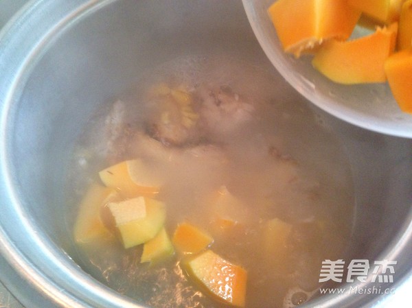 Fish Bone Papaya Soup recipe