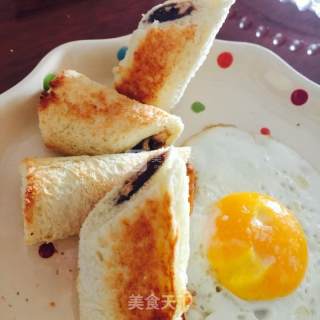 Bean Paste Walnut Toast Roll recipe