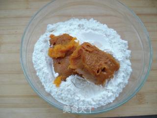 Pumpkin and Red Date Hair Cake recipe