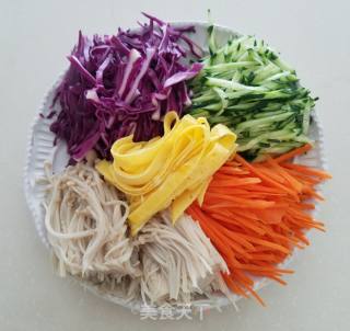 Colorful Mushroom Meat Sauce Noodle recipe