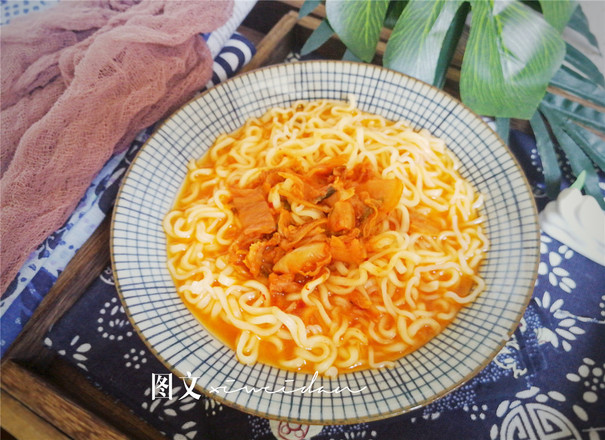 Instant Noodles with Spicy Cabbage recipe
