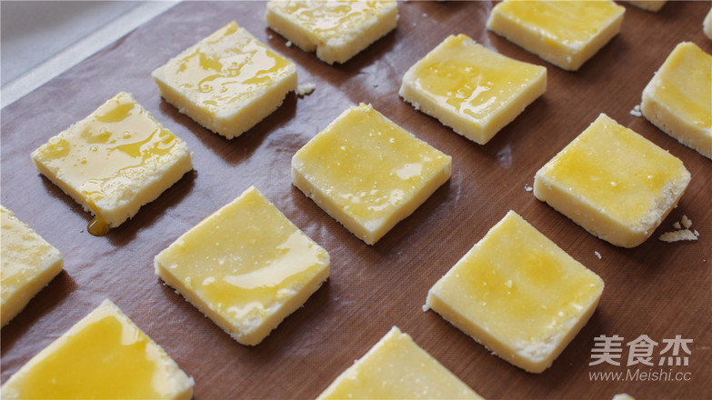 Coconut Yolk Shortbread Cookies, A Hug from The Youth recipe