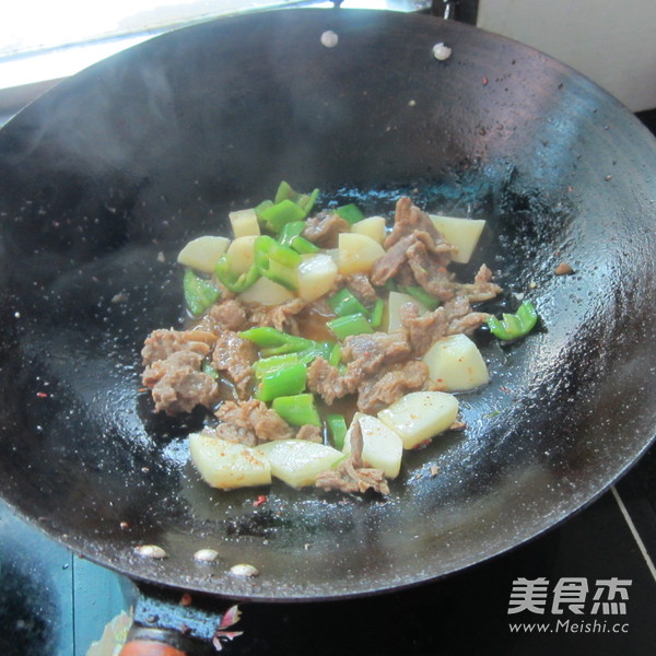 Green Pepper Sirloin and Roasted Potatoes recipe