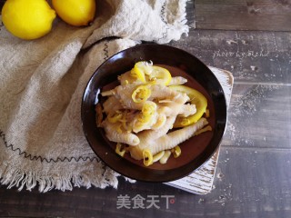 Chicken Feet with Lemon Wild Pepper recipe