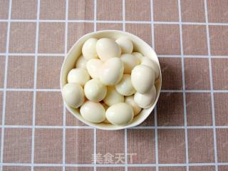 Quail Eggs in Tomato Sauce recipe