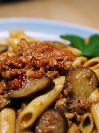 Spaghetti with Eggplant Meat Sauce recipe