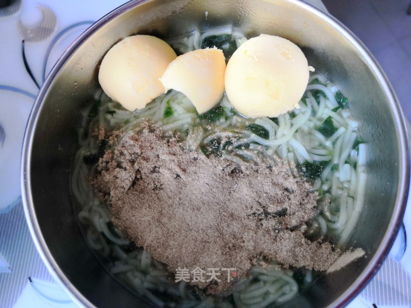 Baby Food Supplement-iron-supplemented Spinach and Pork Liver Noodles recipe
