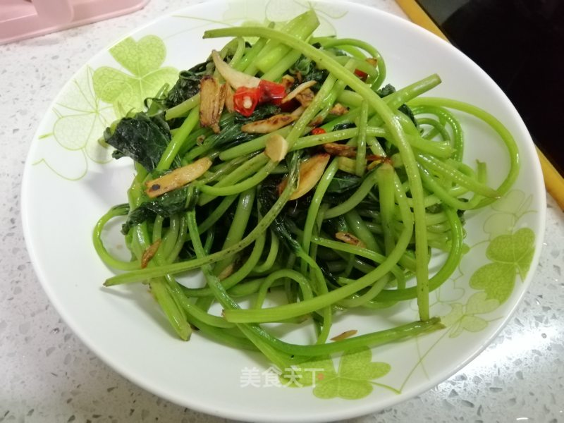 Garlic Pepper Sweet Potato Leaves (sweet Potato Leaves) recipe