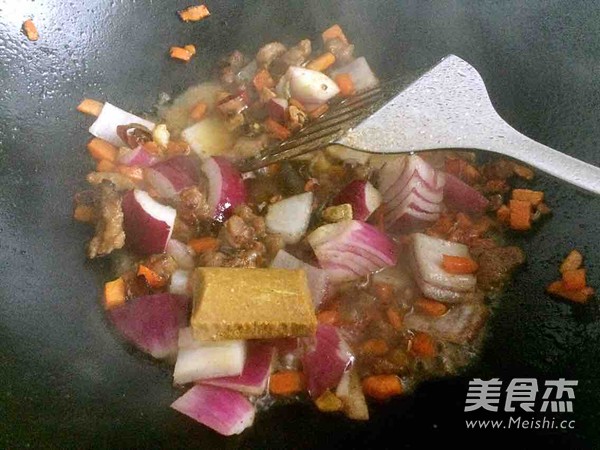 Lamb Curry Rice Noodles recipe