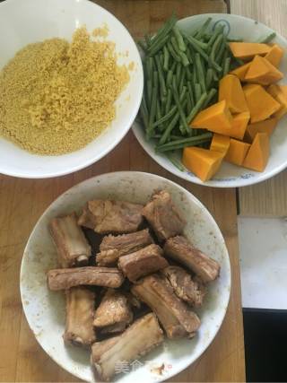 Millet Steamed Ribs recipe